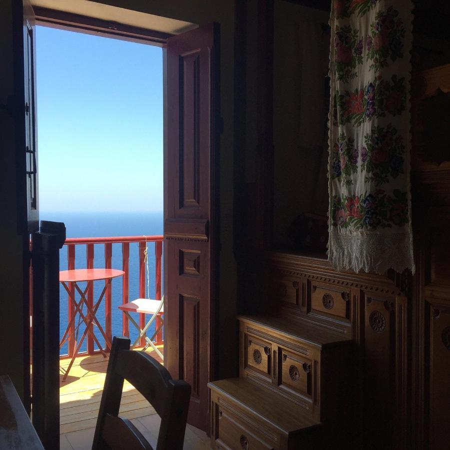Anemos Guest House Karpathos Olympos  Exterior photo