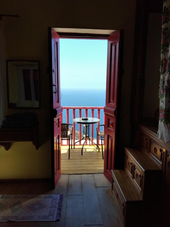 Anemos Guest House Karpathos Olympos  Exterior photo