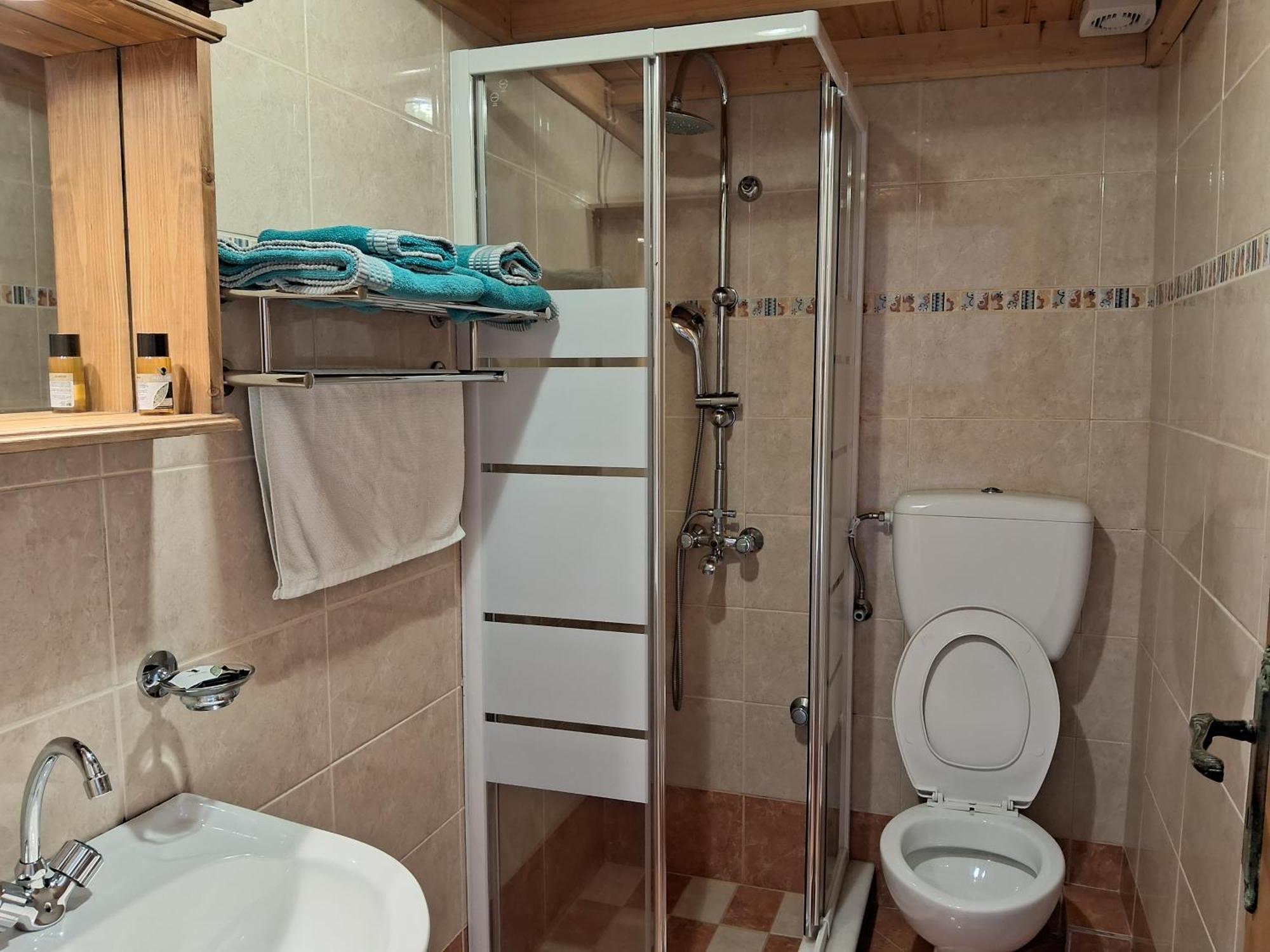 Anemos Guest House Karpathos Olympos  Exterior photo